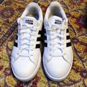 Adidas ladies Cloudform sneakers